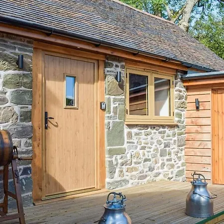 Stunning Cottage Nestled Under The Longmynd Hills. Church Stretton Extérieur photo